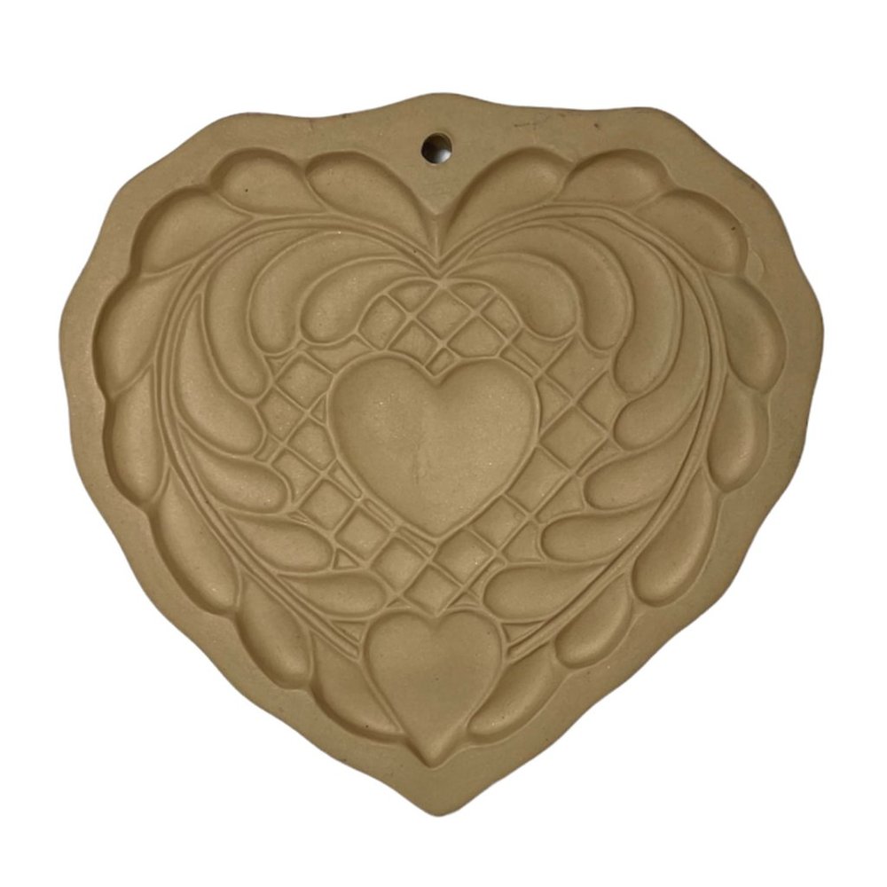Vintage 1988 Farmhouse Collectible Heart Shaped Brown Bag Cookie Art Mold